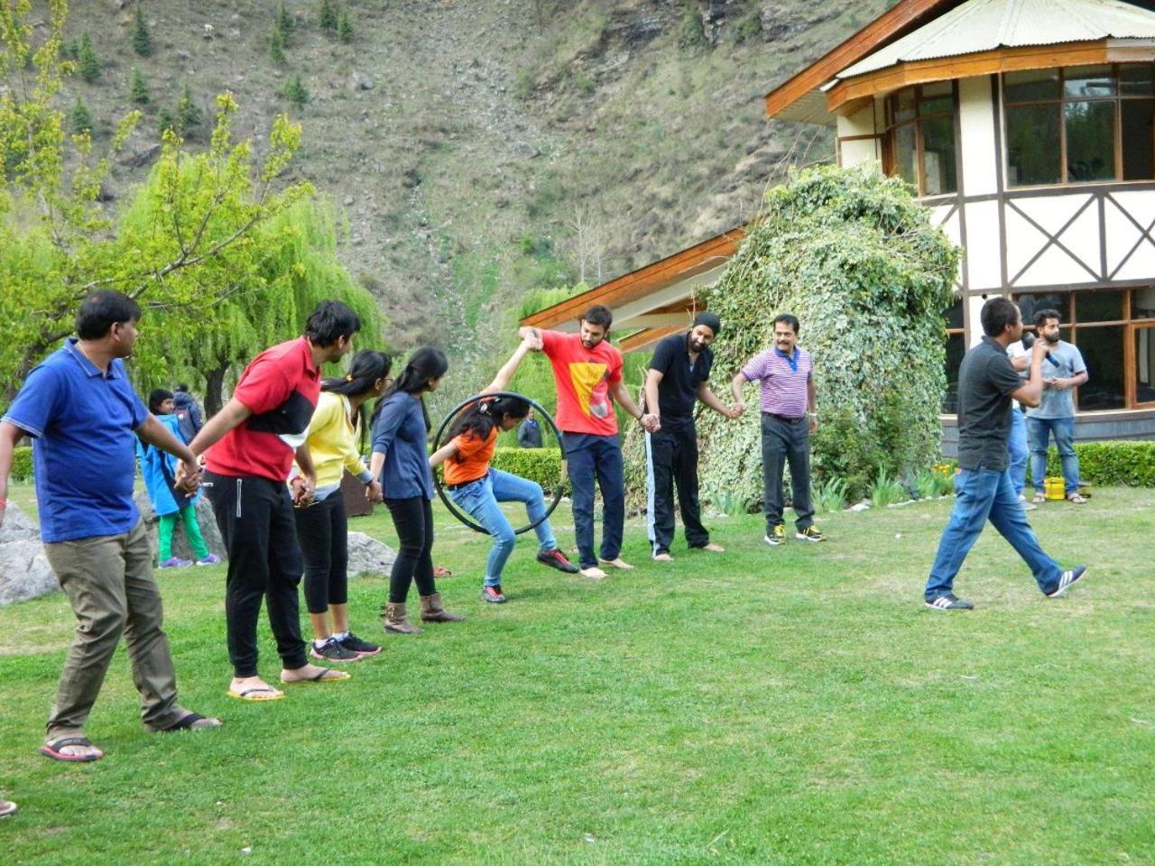 Solang Valley Resort Manāli Extérieur photo