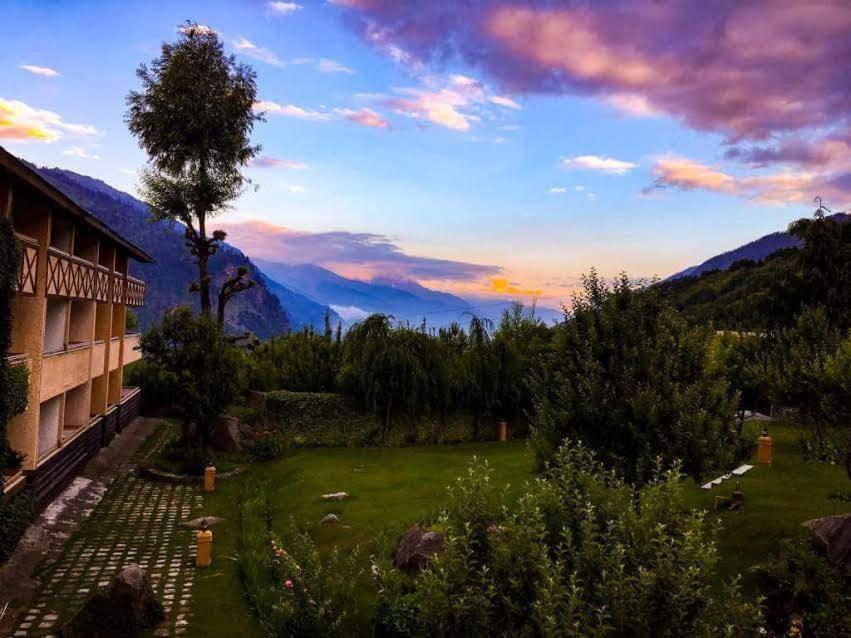 Solang Valley Resort Manāli Extérieur photo